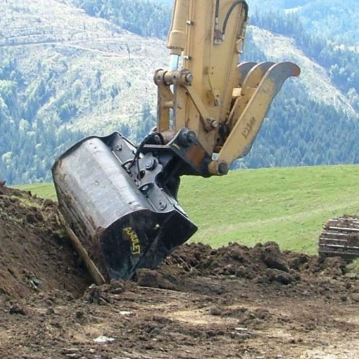 Amulet Excavator Tilt Bucket